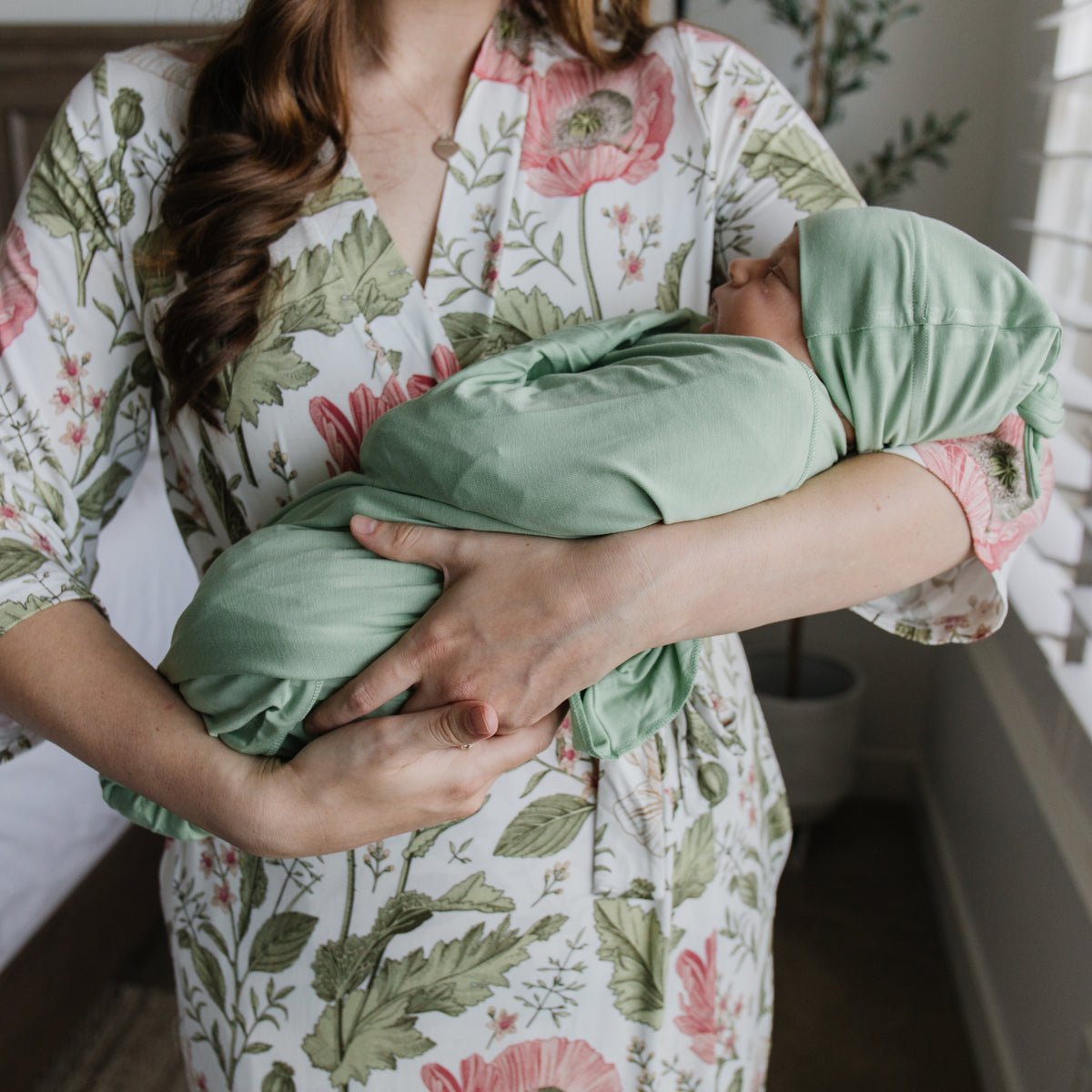 Sage Swaddle Blanket and Hat Set – Milkmaid Goods