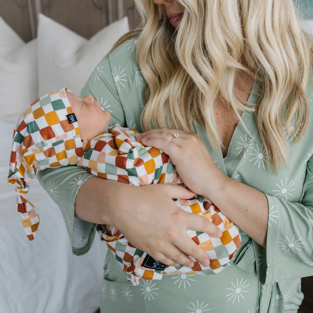 Tucker Swaddle and Hat Set Milkmaid Goods