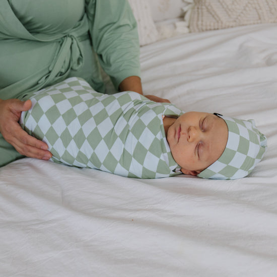 Matty Swaddle Blanket and Hat Set